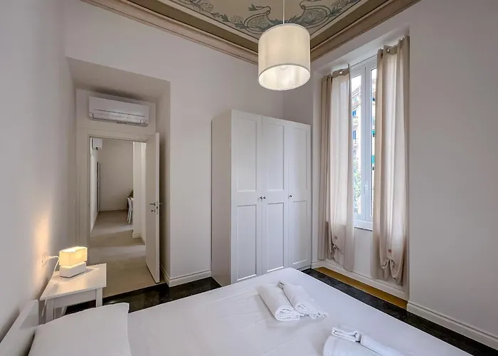 Appartamento In Villa Del \'900