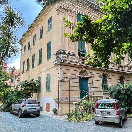 Appartamento In Villa Del '900 Varazze Exterior photo